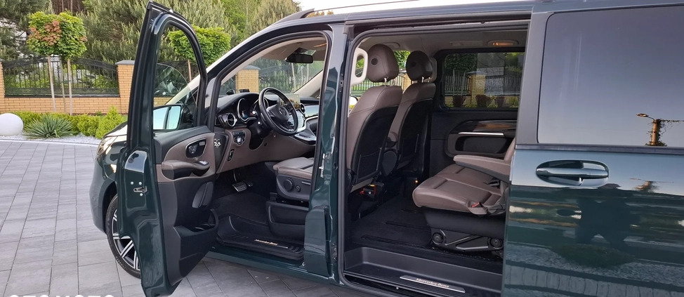 Mercedes-Benz Klasa V cena 279000 przebieg: 30531, rok produkcji 2022 z Kielce małe 667